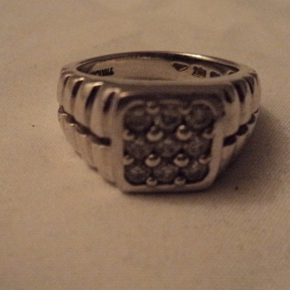 Cubic Zirconia silver ring 8.76 grams